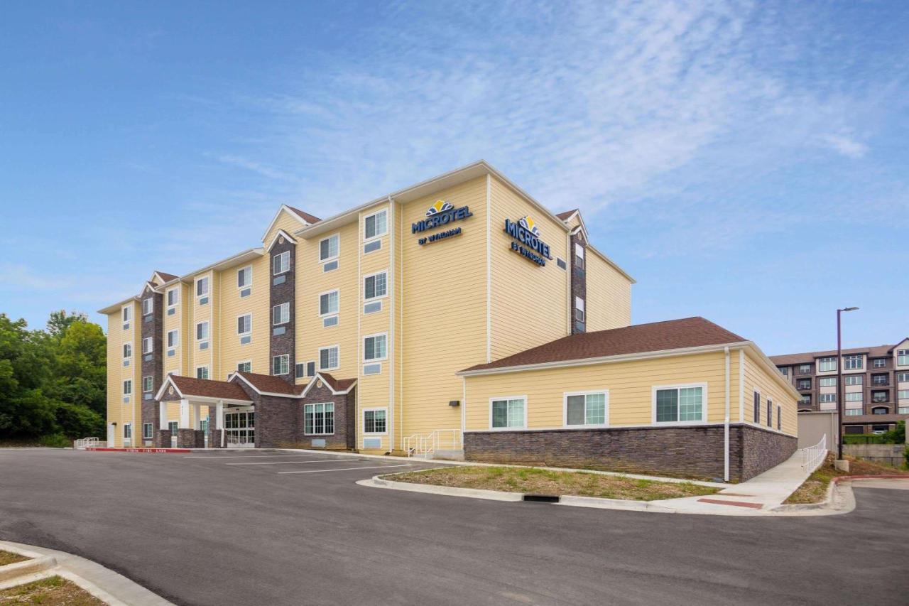 Microtel Inn & Suites By Wyndham Liberty Ne Kansas City Area Экстерьер фото