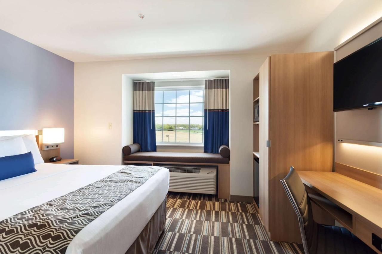 Microtel Inn & Suites By Wyndham Liberty Ne Kansas City Area Экстерьер фото