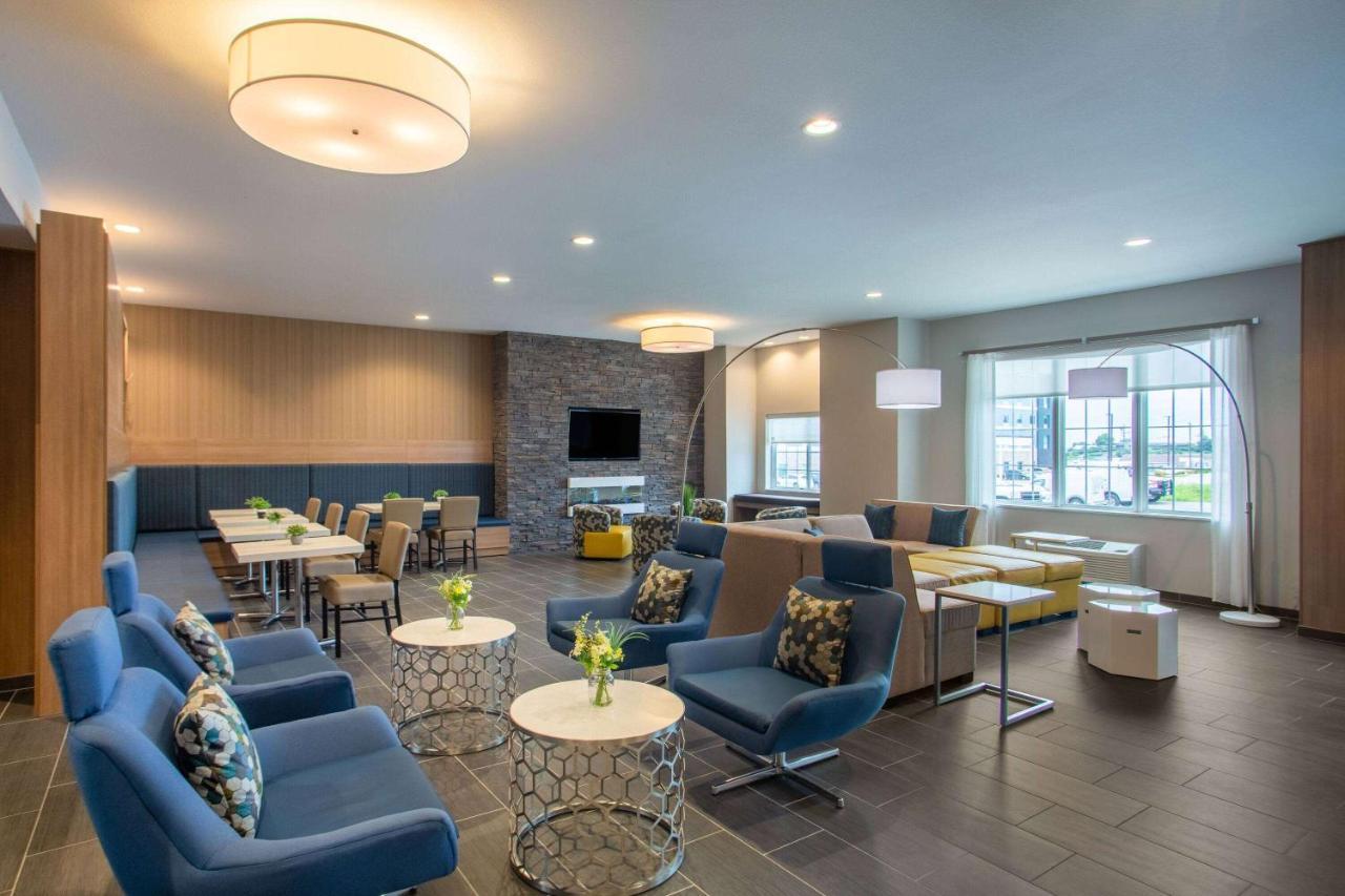 Microtel Inn & Suites By Wyndham Liberty Ne Kansas City Area Экстерьер фото