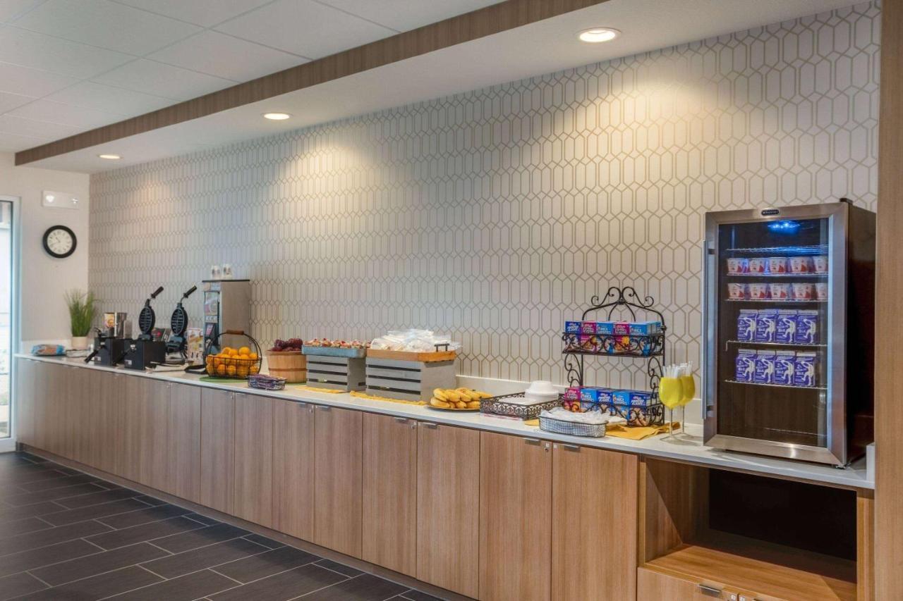 Microtel Inn & Suites By Wyndham Liberty Ne Kansas City Area Экстерьер фото